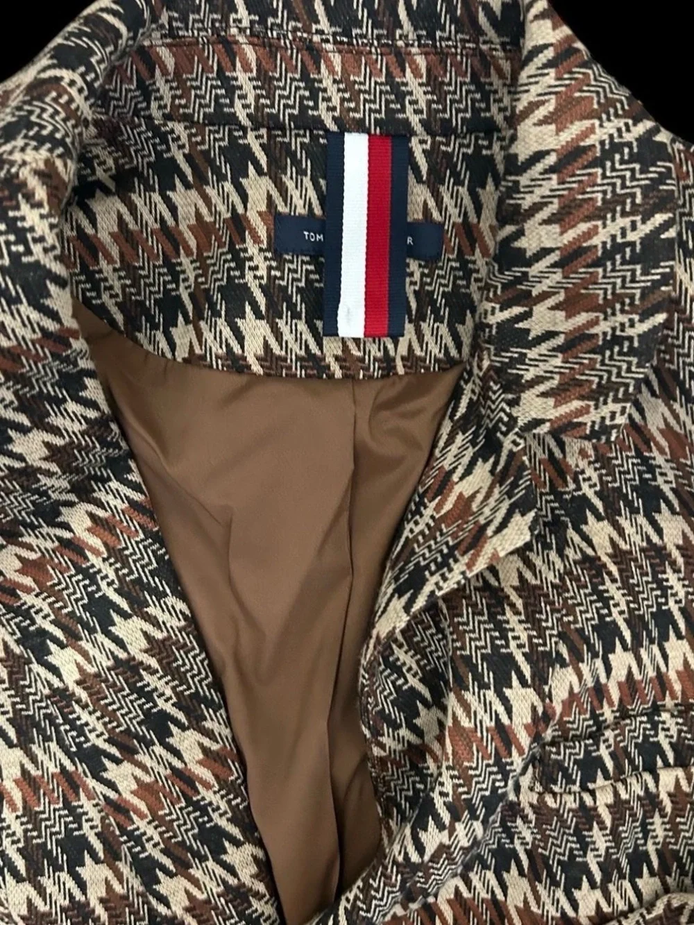 Tommy Hilfiger Plaid Houndstooth Blazer w Faux Leather Pocket Trim Size:6 NWOT - Picture 13 of 16